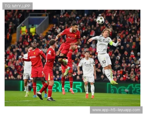 1-0！欧冠悲喜夜：利物浦力克皇马，巴黎翻车，拜仁枪手四连胜，2021欧冠利物浦对皇马