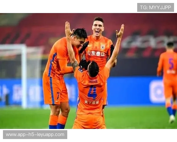 鲁能接手教练出奇招，球队更衣室响应积极