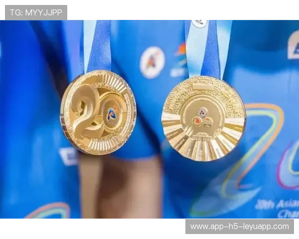 亚洲马拉松锦标赛中国选手包揽奖牌，亮丽表现引关注，亚洲马拉松最好成绩