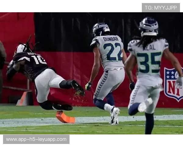 红雀防守端失误频频,主帅怒斥球队表现,红雀be线 红雀防守端失误频频,主帅怒斥球队表现,红雀be线